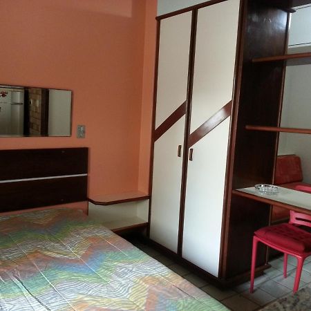 Pequeno E Completo Na Orla Apartment Salvador Ngoại thất bức ảnh